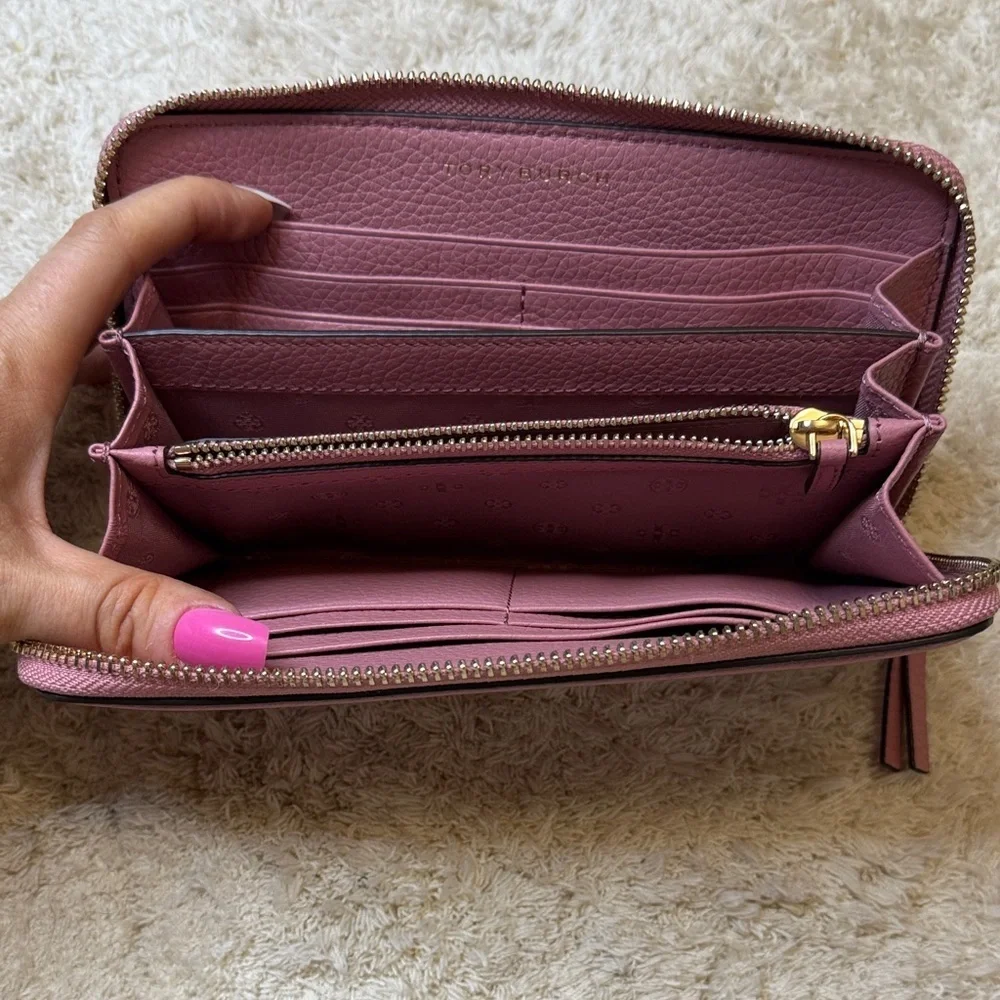 Tory Burch Mauve Thea Multi-Gusset Zip Continental Leather Wallet